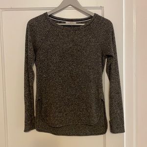 Knit Zella Athleisure Top, size S